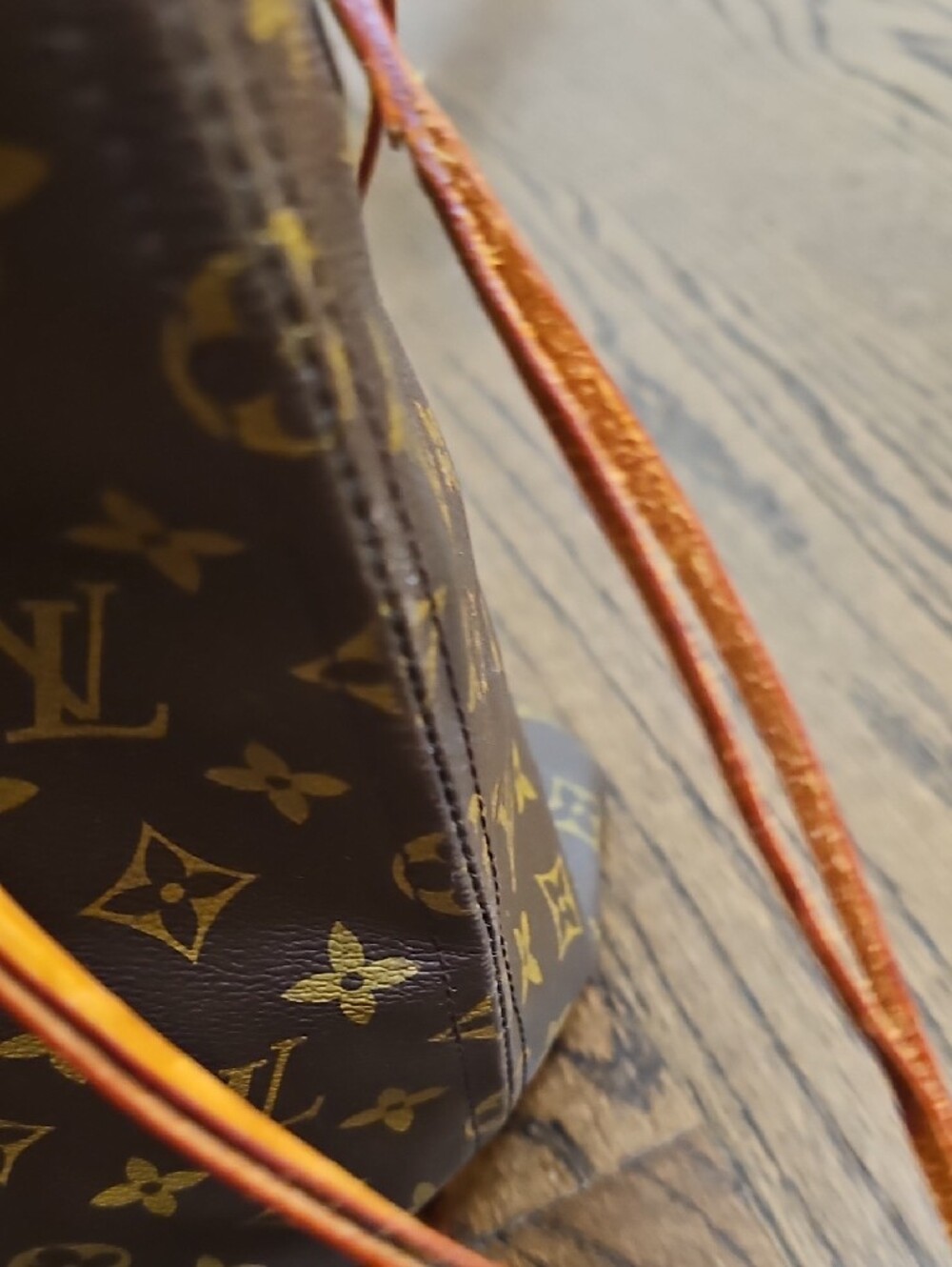 Monogram Canvas Tote w/ Vachetta Trim in Brown & Tan Selling "As Is" Make Offer - Picture 16 of 17